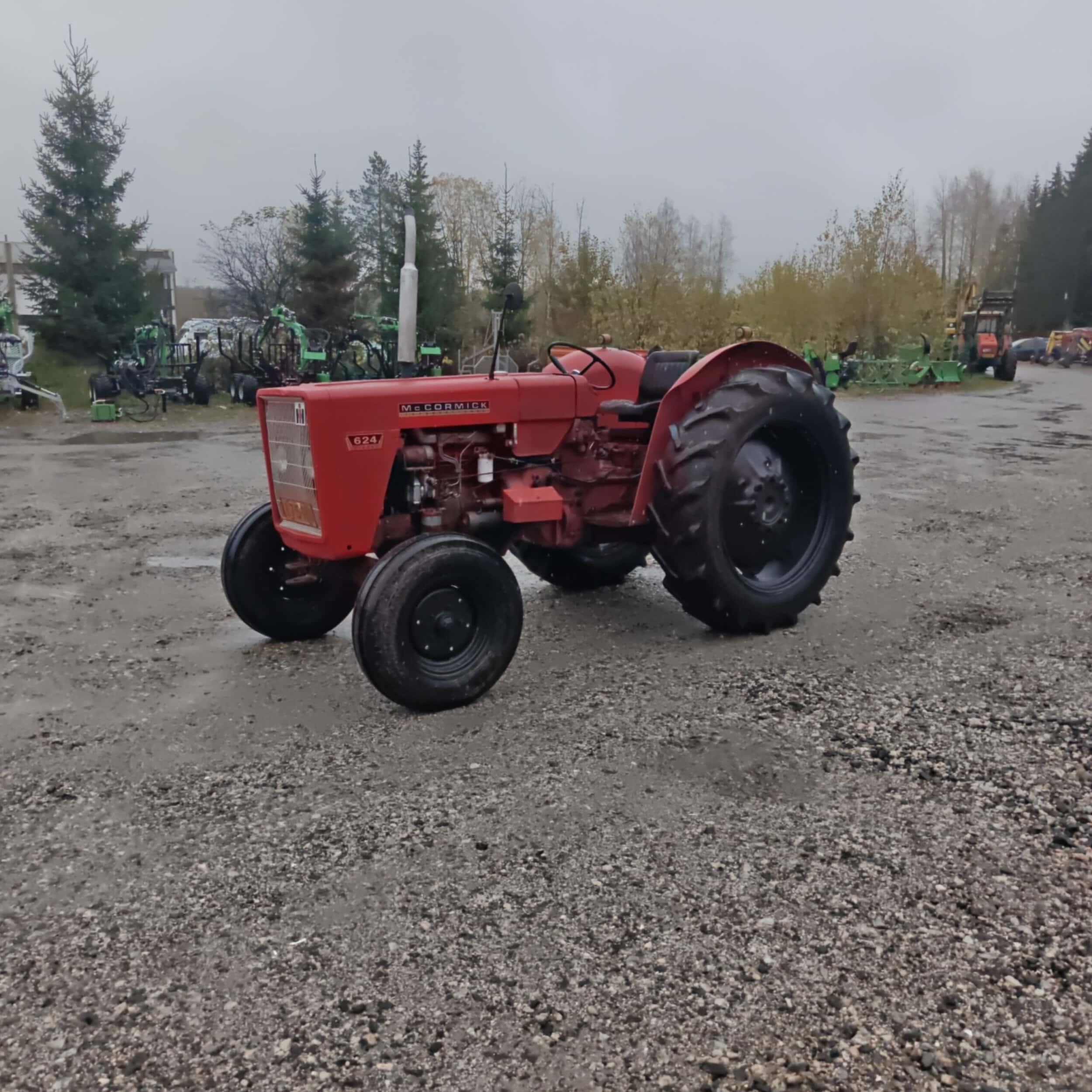 MCCormick 624 - Image 2